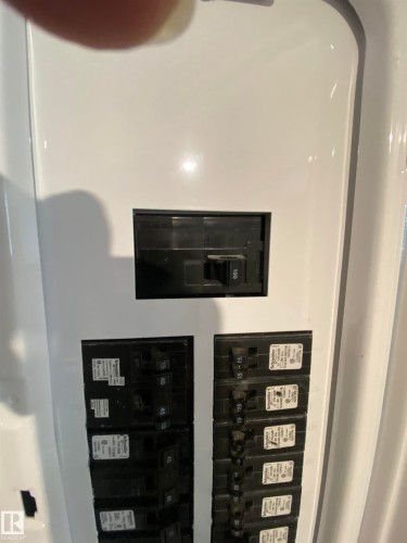 5220 49 Street, Willingdon, AB - Indoor