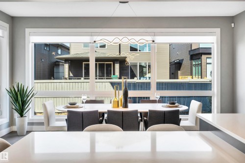 6606 Knox Place, Edmonton, AB - Indoor Photo Showing Dining Room