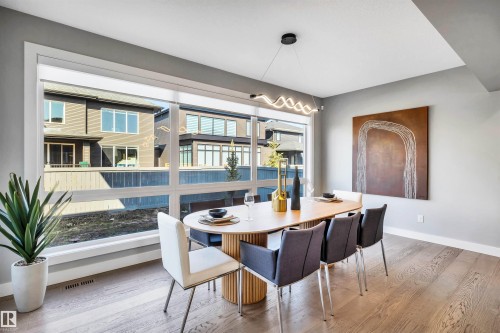 6606 Knox Place, Edmonton, AB - Indoor Photo Showing Dining Room