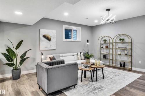 6606 Knox Place, Edmonton, AB - Indoor