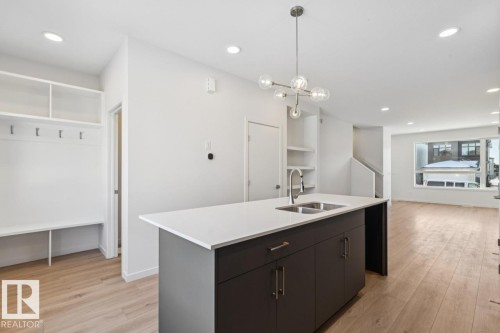 403 30 Street, Edmonton, AB - Indoor Photo Showing Kitchen With Double Sink