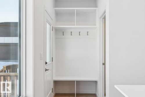 403 30 Street, Edmonton, AB - Indoor Photo Showing Other Room
