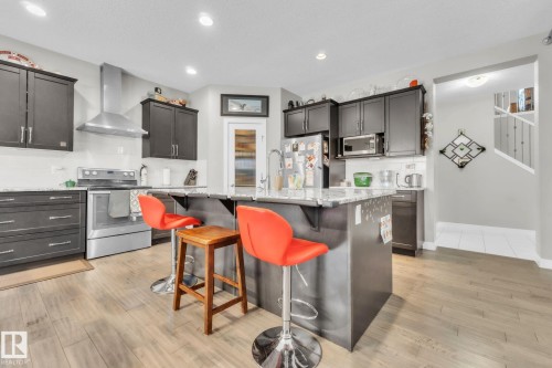 14007 138 Street, Edmonton, AB - Indoor Photo Showing Kitchen
