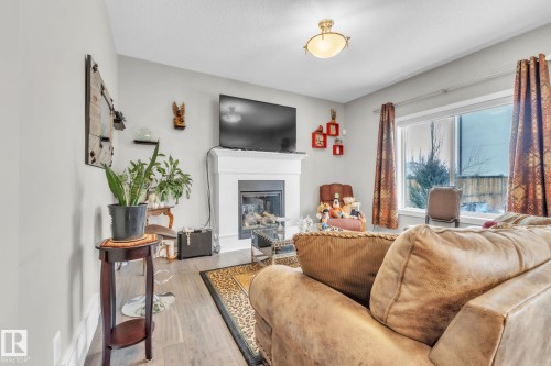 14007 138 Street, Edmonton, AB - Indoor Photo Showing Living Room With Fireplace