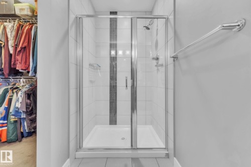 14007 138 Street, Edmonton, AB - Indoor Photo Showing Bathroom