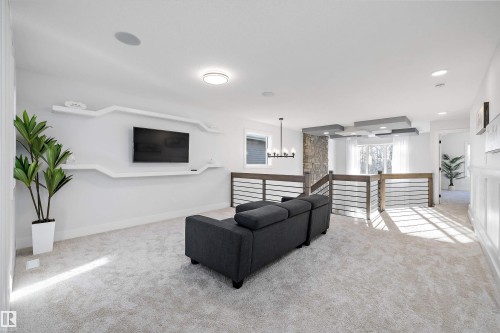 1715 Crossbill Loop, Edmonton, AB - Indoor