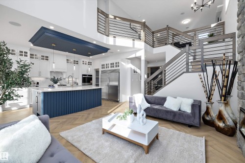 1715 Crossbill Loop, Edmonton, AB - Indoor Photo Showing Living Room