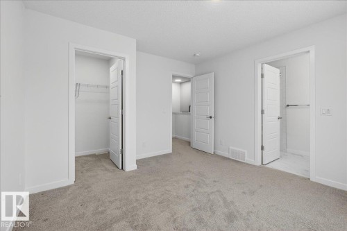 5003 Kinney Link, Edmonton, AB - Indoor