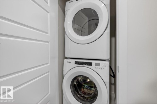 5003 Kinney Link, Edmonton, AB - Indoor Photo Showing Laundry Room