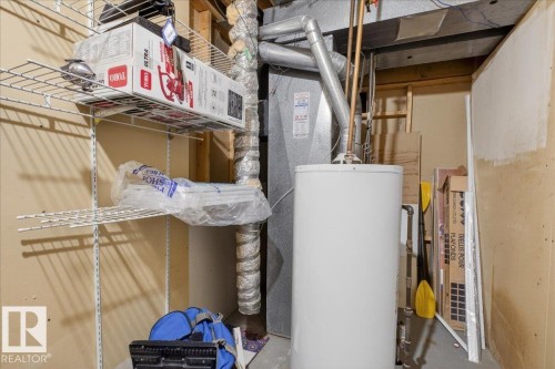 4427 32A Avenue, Edmonton, AB - Indoor Photo Showing Other Room