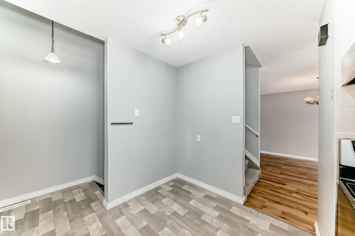 2928 49A Street, Edmonton, AB - Indoor Photo Showing Other Room