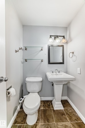 2928 49A Street, Edmonton, AB - Indoor Photo Showing Bathroom