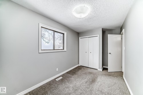 2928 49A Street, Edmonton, AB - Indoor Photo Showing Other Room