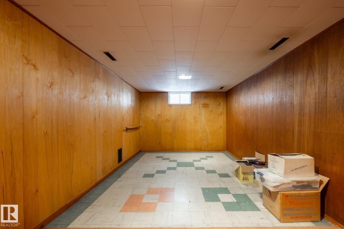 4842 116 Avenue Nw, Edmonton, AB - Indoor Photo Showing Basement