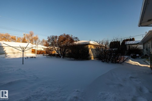 4842 116 Avenue Nw, Edmonton, AB - Outdoor