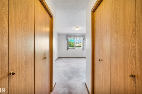 36 303 Twin Brooks Drive, Edmonton, AB - Indoor Photo Showing Other Room