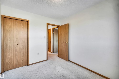 36 303 Twin Brooks Drive, Edmonton, AB - Indoor Photo Showing Other Room