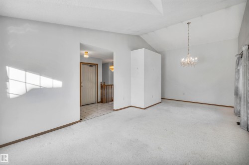 36 303 Twin Brooks Drive, Edmonton, AB - Indoor Photo Showing Other Room