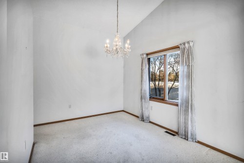 36 303 Twin Brooks Drive, Edmonton, AB - Indoor Photo Showing Other Room