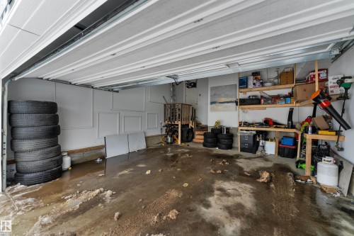 3003 4 Street, Edmonton, AB - Indoor