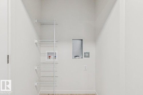 2604 Alces Way, Edmonton, AB - Indoor