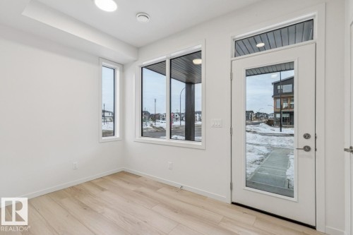 2604 Alces Way, Edmonton, AB - Indoor Photo Showing Other Room