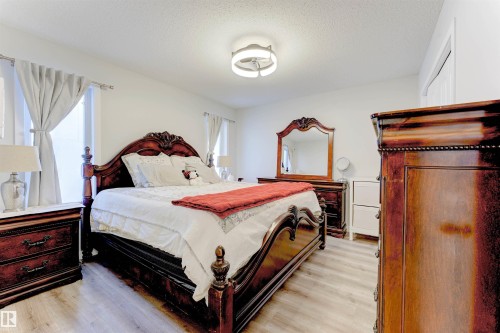 4704 64 Avenue, Cold Lake, AB - Indoor Photo Showing Bedroom