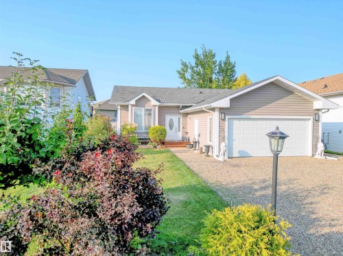 4704 64 Avenue, Cold Lake, AB - Outdoor