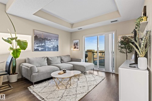 428 7825 71 Street, Edmonton, AB - Indoor Photo Showing Living Room