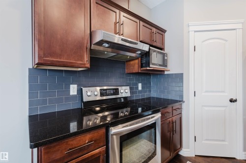 3921 167A Avenue, Edmonton, AB - Indoor Photo Showing Kitchen