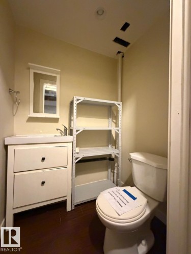 1925 73 Street, Edmonton, AB - Indoor Photo Showing Bathroom