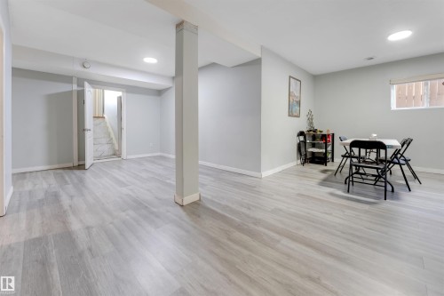 3139 34B Avenue, Edmonton, AB - Indoor