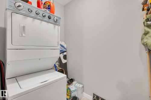 109 10518 113 Street, Edmonton, AB - Indoor Photo Showing Laundry Room