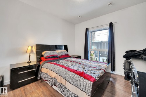 109 10518 113 Street, Edmonton, AB - Indoor Photo Showing Bedroom