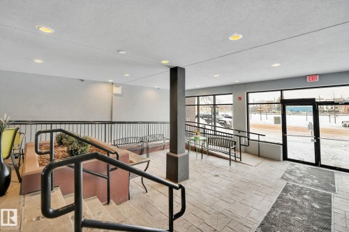 109 10518 113 Street, Edmonton, AB - Indoor Photo Showing Other Room