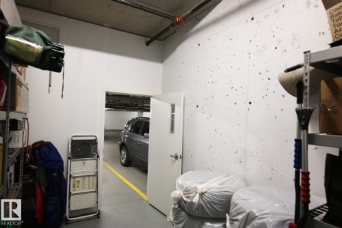 311 7463 May Common, Edmonton, AB - Indoor