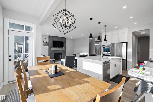 7027 54 Avenue, Beaumont, AB - Indoor Photo Showing Dining Room