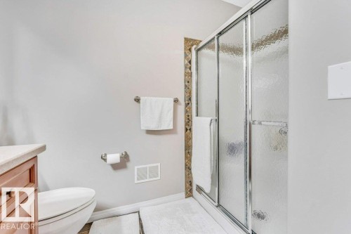 20 18343 Lessard Road, Edmonton, AB - Indoor Photo Showing Bathroom