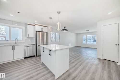 14505 23 Street Nw, Edmonton, AB - Indoor Photo Showing Kitchen With Upgraded Kitchen