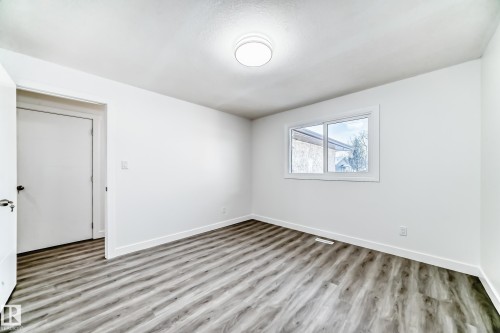 14505 23 Street Nw, Edmonton, AB - Indoor Photo Showing Other Room