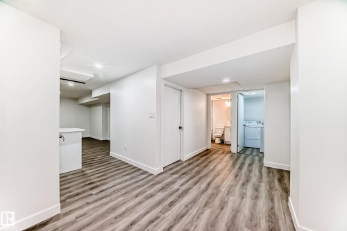 14505 23 Street Nw, Edmonton, AB - Indoor Photo Showing Other Room