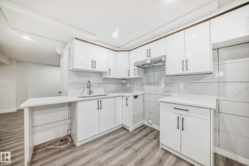 14505 23 Street Nw, Edmonton, AB - Indoor Photo Showing Kitchen