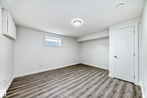 14505 23 Street Nw, Edmonton, AB - Indoor Photo Showing Other Room