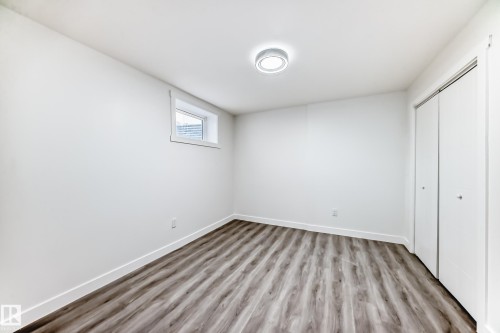 14505 23 Street Nw, Edmonton, AB - Indoor Photo Showing Other Room