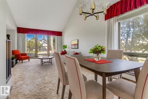 11105 20 Avenue, Edmonton, AB - Indoor Photo Showing Dining Room