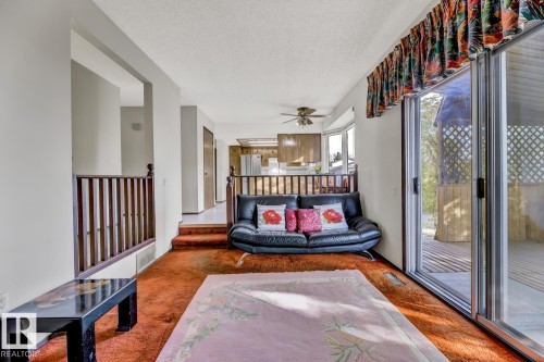 11105 20 Avenue, Edmonton, AB - Indoor