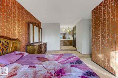 11105 20 Avenue, Edmonton, AB - Indoor Photo Showing Bedroom