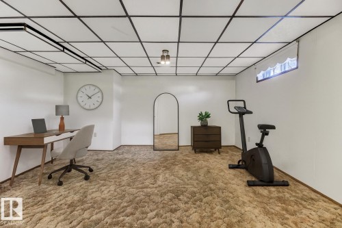 11105 20 Avenue, Edmonton, AB - Indoor