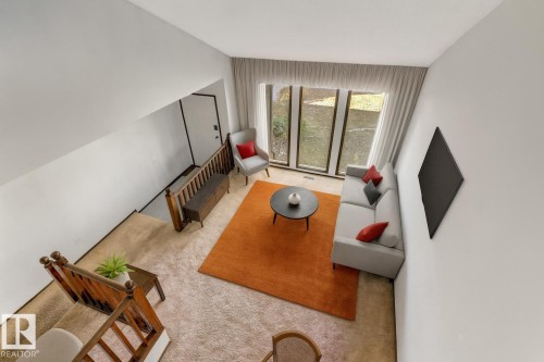 11105 20 Avenue, Edmonton, AB - Indoor Photo Showing Other Room