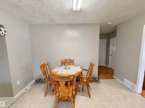 4725 44 Avenue, St. Paul Town, AB - Indoor